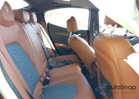 2021 Maserati Ghibli S Granlusso from USA, damaged, VIN ZAM57YSL1M1362051